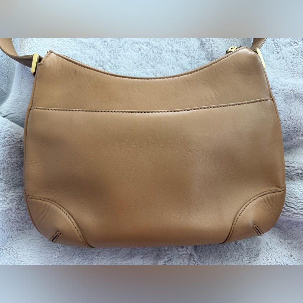 Etienne Aigner Brown Leather Shoulder Bag with Gold Hardware - Picture 5 of 15